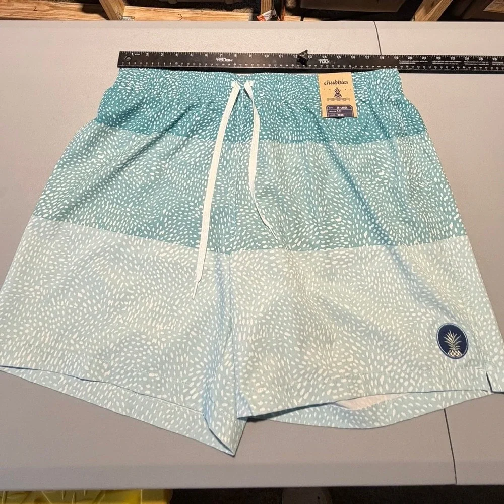 Chubbies The Whale Sharks Swim Trunks Bathing Suit Shorts Men's Size XXL NEW